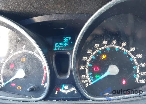 2015 Ford Fiesta Se z USA, uszkodzony, nr VIN 3FADP4EJ7FM160135